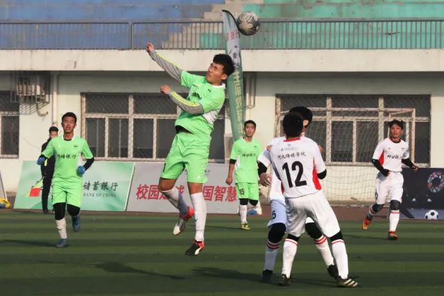 中国三人女篮加时不敌阿塞拜疆 王丽丽7分4板