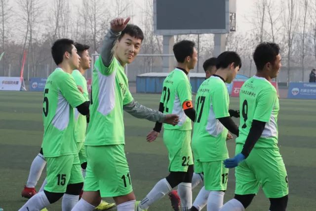 西甲-拉菲尼亚破门 巴萨1-2拉斯帕尔马斯