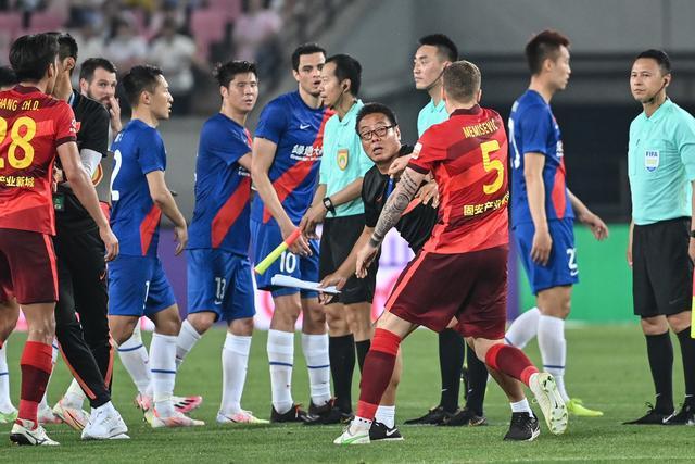 锡安29+10+7+5鹈鹕力克太阳 雷霆胜黄蜂止连败